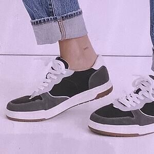 Madewell Court Sneakers in dark Colorblock  Nubuck and Suede size 8M EUC